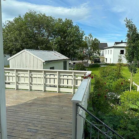 Bleik Villa Buitenkant foto
