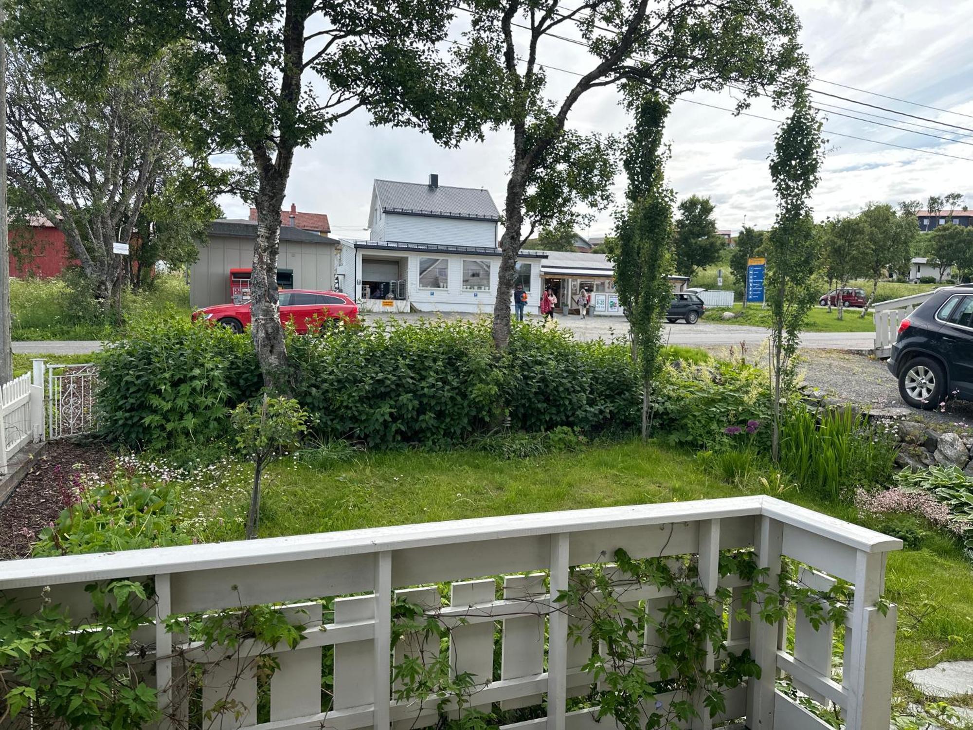 Bleik Villa Buitenkant foto