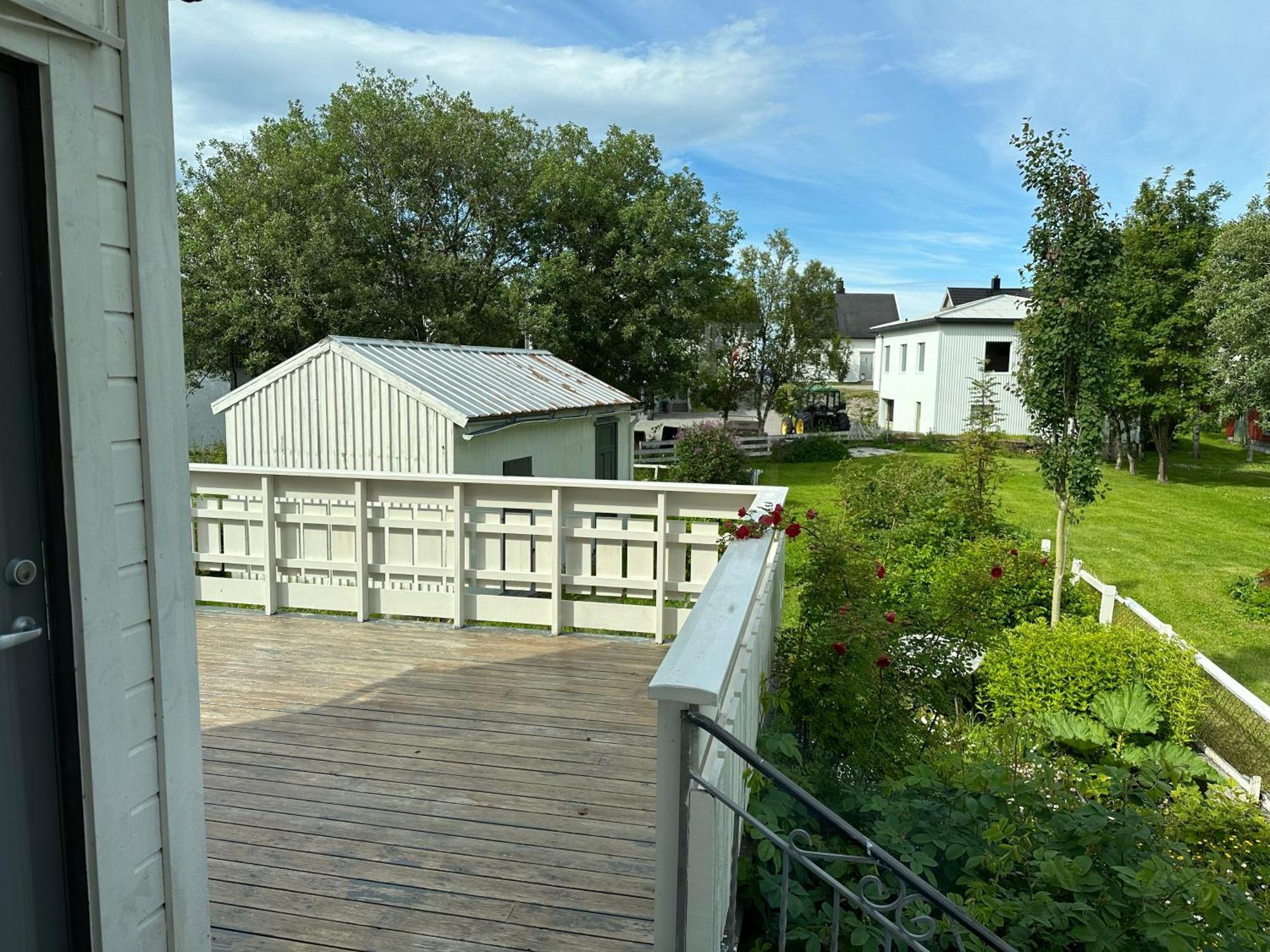 Bleik Villa Buitenkant foto